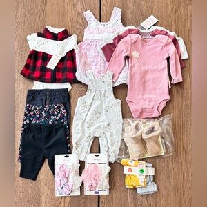 Baby girl Bundle clothes Size NB-3mo